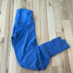 NWOT Water Drop Align leggings
